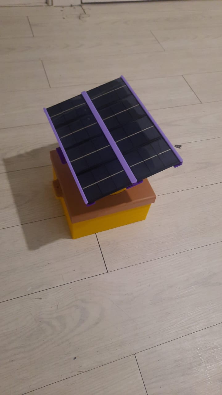Panneau solaire orientation autonome - LE TOURNESOL Assembly finale 2.jpg